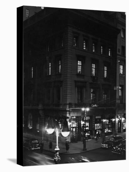 Cartier's Jewelry Store on Corner of Fifth Avenue and 52nd Street-Alfred Eisenstaedt-Stretched Canvas