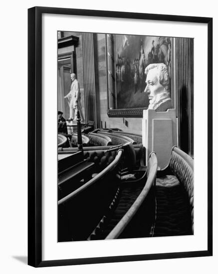 Carvings of Abraham Lincoln Inside the Capitol-George Skadding-Framed Photographic Print