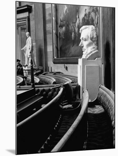 Carvings of Abraham Lincoln Inside the Capitol-George Skadding-Mounted Photographic Print