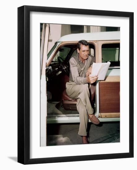 Cary Grant (photo)-null-Framed Photo