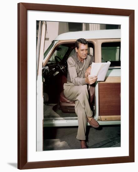 Cary Grant (photo)-null-Framed Photo