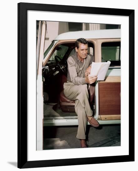 Cary Grant (photo)-null-Framed Photo