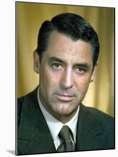 Cary Grant (photo)-null-Mounted Photo