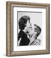 Cary Grant & Sophia Loren-null-Framed Photo