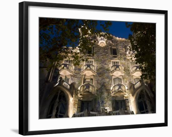 Casa Battlo, Barcelona, Spain-Peter Adams-Framed Photographic Print