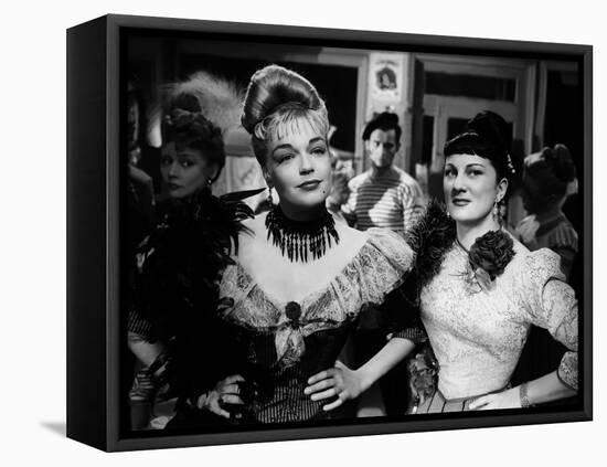 Casque d'Or Golden helmet by JacquesBecker with Simone Signoret, Dominique Davray, 1952 (b/w photo)-null-Framed Stretched Canvas