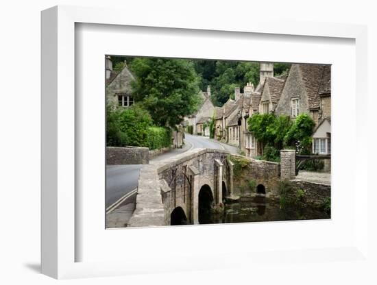 Castle Combe, Cotswolds Village-pljvv-Framed Photographic Print