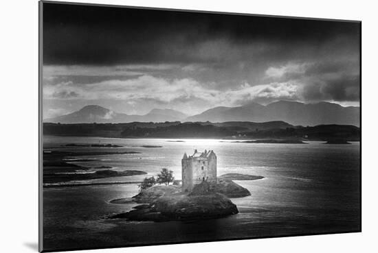 Castle Stalker, Argyllshire, Scotland-Simon Marsden-Mounted Giclee Print