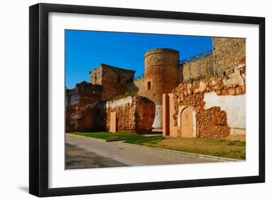 Castle-monysasi-Framed Photographic Print