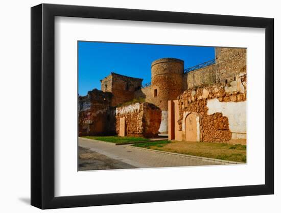 Castle-monysasi-Framed Photographic Print