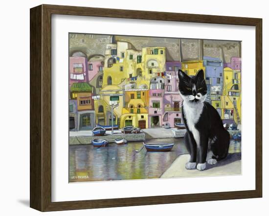 Cat in Corricella, Italy-Isy Ochoa-Framed Giclee Print