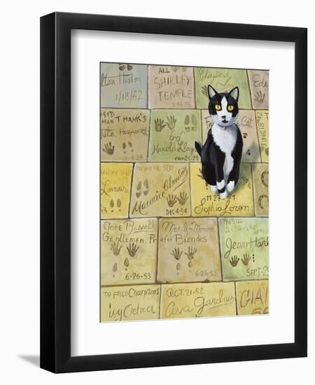 Cat in Hollywood (Chat a Hollywood)-Isy Ochoa-Framed Giclee Print