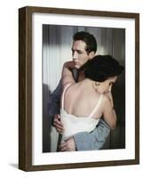 Cat on a Hot Tin Roof 1958 Directed by Richard Brooks Elizabeth Taylor and Paul Newman-null-Framed Photo