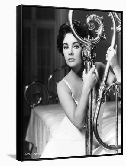 CAT ON A HOT TIN ROOF, 1958 directed by RICHARD BROOKS Elizabeth Taylor (b/w photo)-null-Framed Stretched Canvas