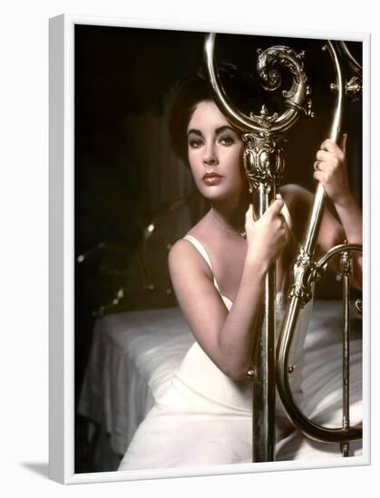 Cat on a Hot Tin Roof, Elizabeth Taylor, Directed by Richard Brooks, 1958-null-Framed Photo