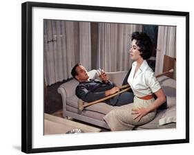 Cat on a Hot Tin Roof, Paul Newman, Elizabeth Taylor, 1958-null-Framed Photo