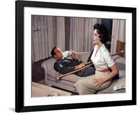 Cat on a Hot Tin Roof, Paul Newman, Elizabeth Taylor, 1958-null-Framed Photo