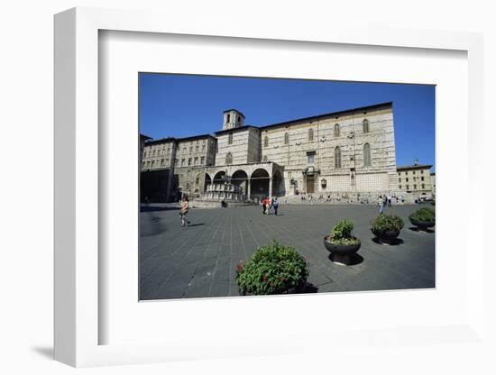 Cathedral and Fontana Maggiore, Piazza Iv Novembre, Perugia, Umbria, Italy-Geoff Renner-Framed Photographic Print