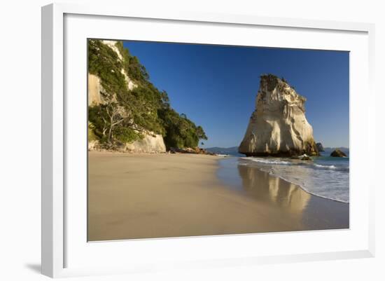 Cathedral Cove Cliffs and Artfully Sculpted Rock-null-Framed Photographic Print