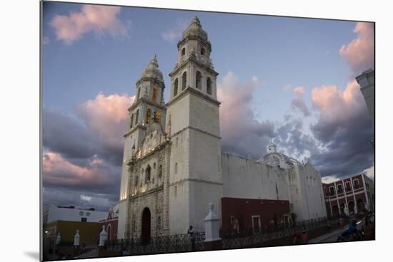 Cathedral de Nuestra Signora de Purisima Concepcion, Campeche, UNESCO World Heritage Site, Yucatan,-Peter Groenendijk-Mounted Photographic Print