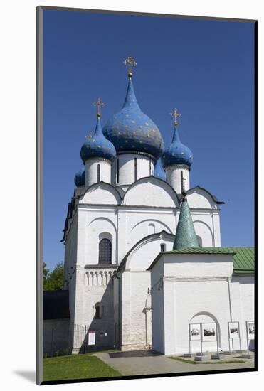 Cathedral of the Nativity dating from 1222, Kremlin, Suzdal, Vladimir Oblast, Russia-Richard Maschmeyer-Mounted Photographic Print