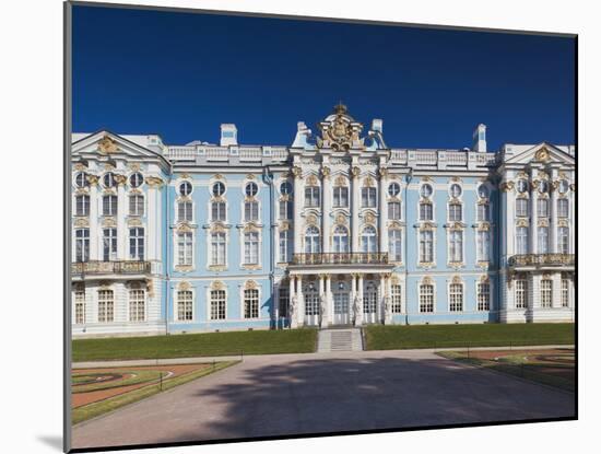 Catherine Palace, Pushkin-Tsarskoye Selo, Saint Petersburg, Russia-Walter Bibikow-Mounted Premium Photographic Print