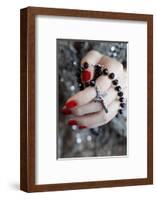 Catholic woman praying rosary beads and crucifix-Godong-Framed Photographic Print