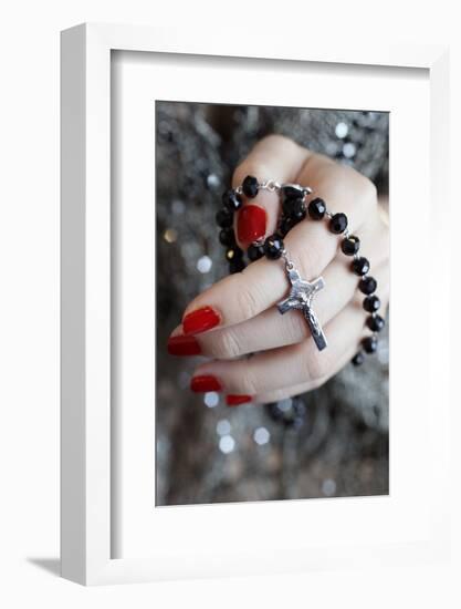 Catholic woman praying rosary beads and crucifix-Godong-Framed Photographic Print