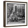 Cavalry Passing Through the Great Tree 'California, California, Usa-Underwood & Underwood-Framed Photographic Print