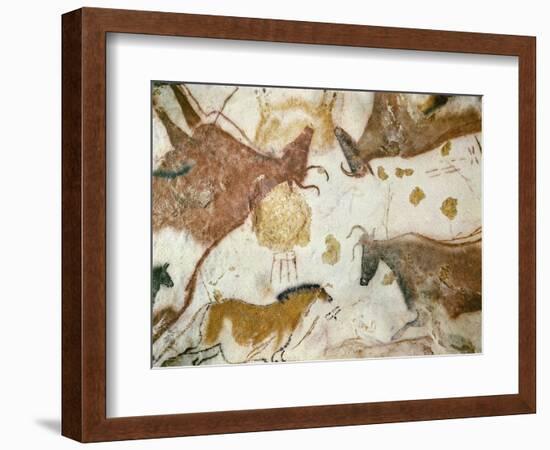 Cave of Lascaux, Ceiling of the Diverticulum: a Horse and Three Cows, C. 17,000 BC-null-Framed Giclee Print