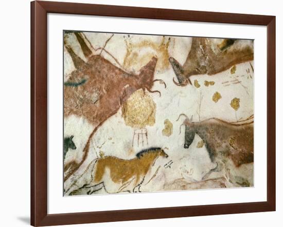 Cave of Lascaux, Ceiling of the Diverticulum: a Horse and Three Cows, C. 17,000 BC-null-Framed Giclee Print