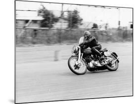 CE Mills Riding a 998Cc Vincent, Silverstone, Northamptonshire, 1959-null-Mounted Photographic Print