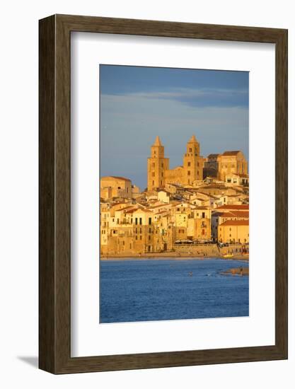 Cefalu, Sicily, Italy, Europe.-Marco Simoni-Framed Photographic Print