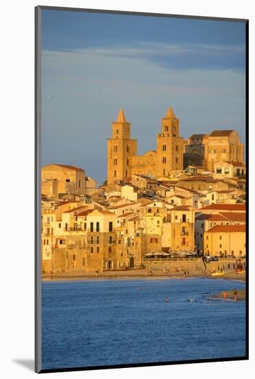 Cefalu, Sicily, Italy, Europe.-Marco Simoni-Mounted Photographic Print