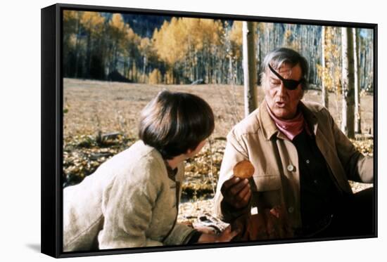 Cent Dollars pour un Sherif TRUE GRIT by Henry Athaway with John Wayne and Kim Darby, 1969 (photo)-null-Framed Stretched Canvas