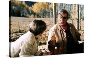 Cent Dollars pour un Sherif TRUE GRIT by Henry Athaway with John Wayne and Kim Darby, 1969 (photo)-null-Stretched Canvas