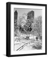 Central Park After a Snowstorm-Alfred Eisenstaedt-Framed Photographic Print