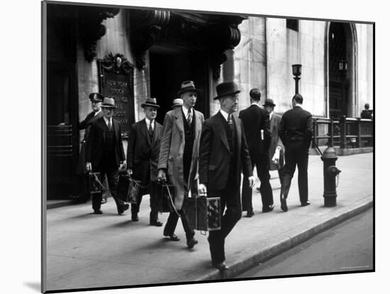 Chain Gang of New York Stock Exchange Carrying Traded Securities to Banks and Brokerage Houses-Carl Mydans-Mounted Photographic Print