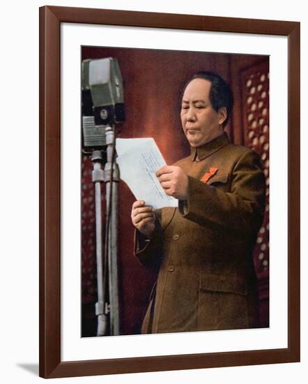 Chairman Mao Zedong Proclaiming the Founding of the People's Republic of China-Chinese Photographer-Framed Giclee Print