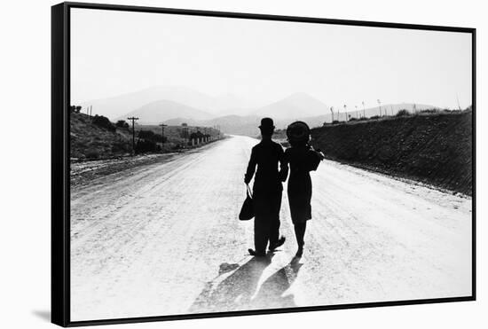 Chaplin: Modern Times, 1936-null-Framed Stretched Canvas