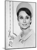 Charade, Audrey Hepburn, 1963-null-Mounted Photo