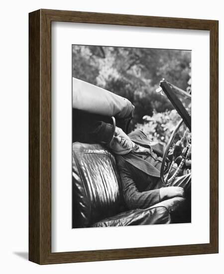 Charles Laughton, Arch of Triumph, 1948-null-Framed Photographic Print