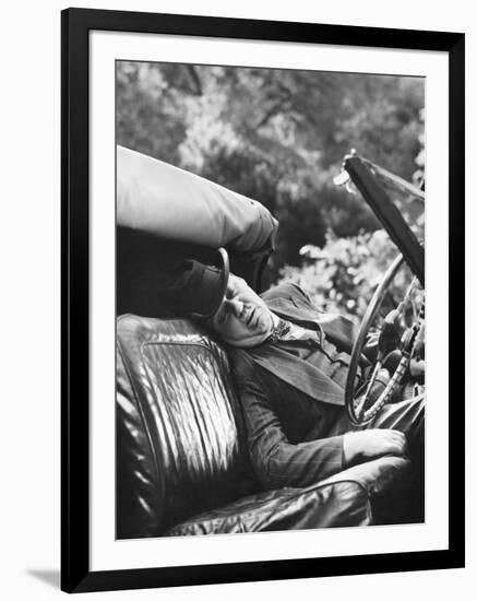 Charles Laughton, Arch of Triumph, 1948-null-Framed Photographic Print