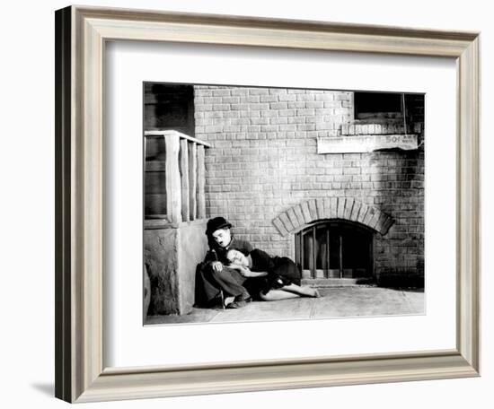 Charlie Chaplin, Paulette Goddard. "The Masses" 1936, "Modern Times" Directed by Charles Chaplin-null-Framed Photographic Print