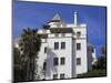 Chateau Marmont Hotel, Sunset Boulevard, Los Angeles, California-Wendy Connett-Mounted Photographic Print