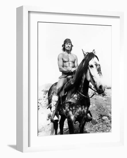 Chato's Land, Charles Bronson, 1972-null-Framed Photo