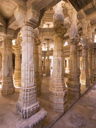 https://imgc.allpostersimages.com/img/posters/chaumukha-temple-ranakpur-rajasthan-india-asia_u-L-PFW7ZH0.jpg?artPerspective=n