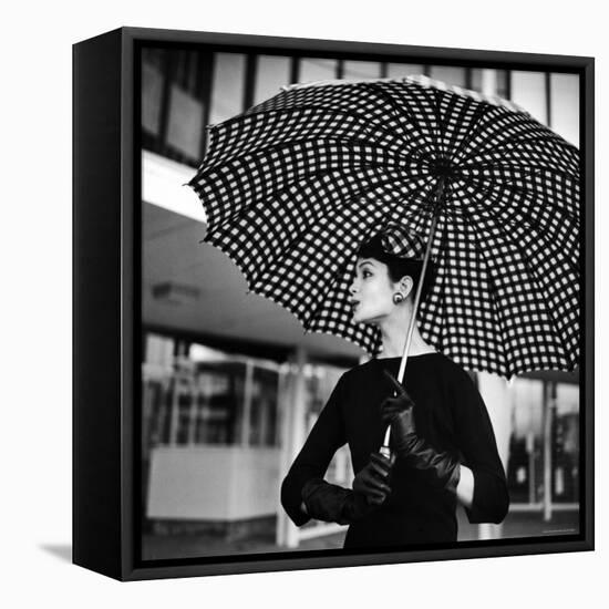 Checked Parasol, New Trend in Women's Accessories, Used at Roosevelt Raceway-Nina Leen-Framed Stretched Canvas