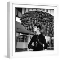 Checked Parasol, New Trend in Women's Accessories, Used at Roosevelt Raceway-Nina Leen-Framed Photographic Print