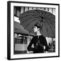 Checked Parasol, New Trend in Women's Accessories, Used at Roosevelt Raceway-Nina Leen-Framed Photographic Print